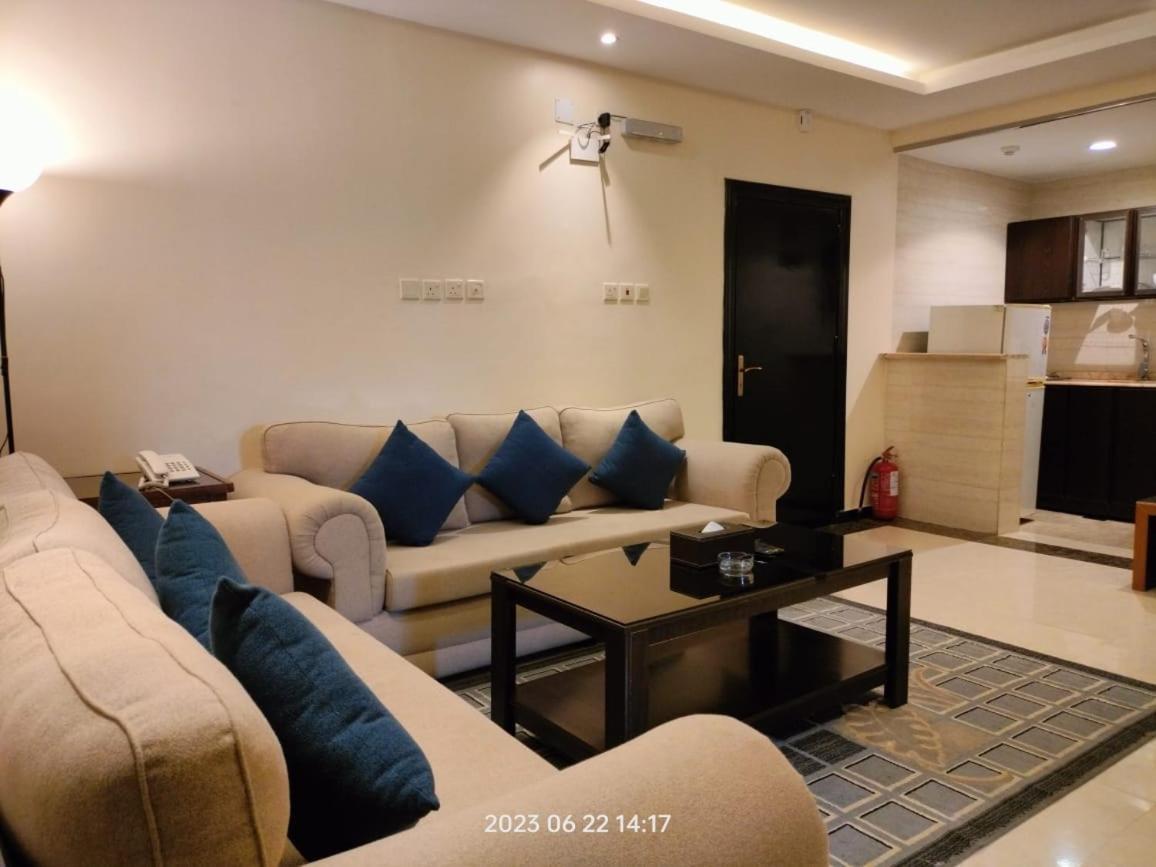 ليالي العاذرية للوحدات السكنية Aparthotel Al Namas Exterior photo