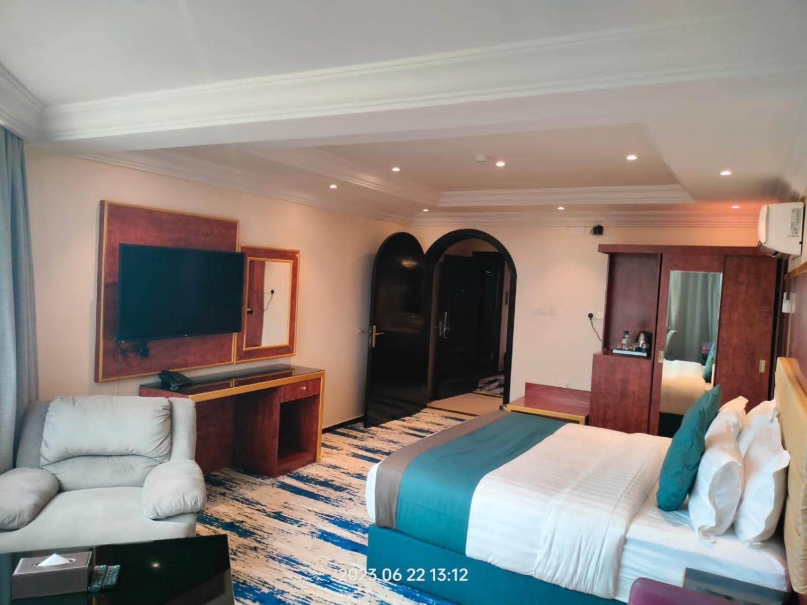 ليالي العاذرية للوحدات السكنية Aparthotel Al Namas Exterior photo